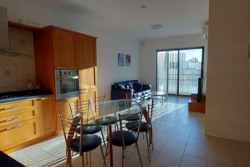 Birzebbugia Seaview - 100m From & Promenade *
